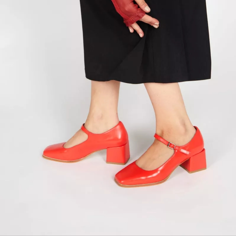 Intentionally Blank Christopher Leather Mary Jane Heel in Cherry - worn once!
